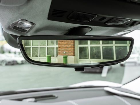 Used 2024 Chevrolet Corvette Stingray Premium Cpe w/ Battery Protection Package image 28