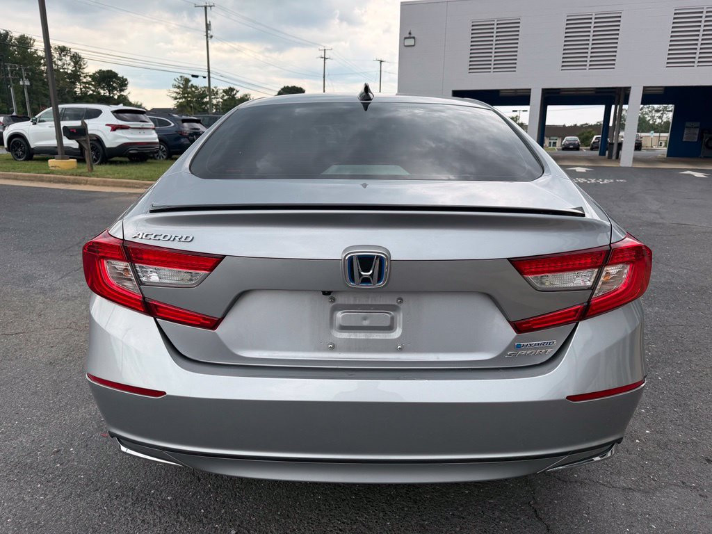 Used 2022 Honda Accord Sport image 4