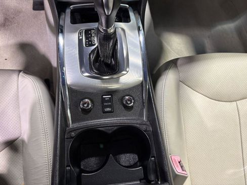 Used 2014 INFINITI Q60 AWD Coupe w/ Premium Package image 21