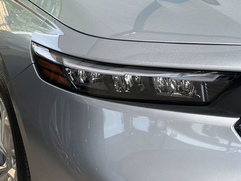 Used 2024 Honda Accord LX image 4