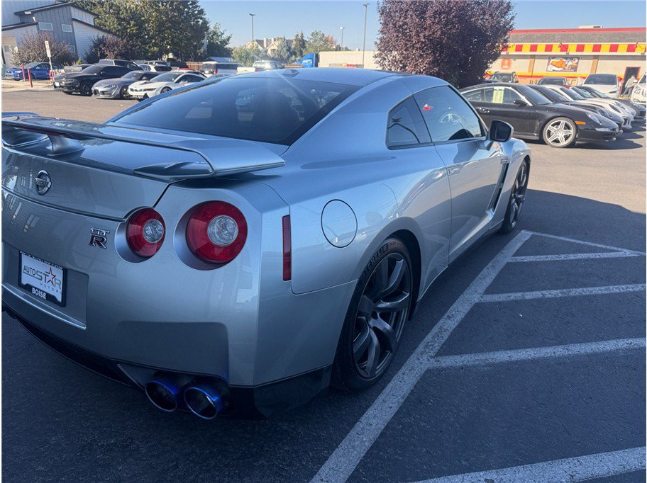 Used 2009 Nissan GT-R Premium AWD/4WD image 43
