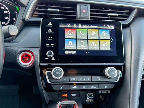 Used 2022 Honda Insight Touring image 18