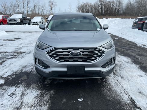 Used 2022 Ford Edge SEL w/ Convenience Package image 2