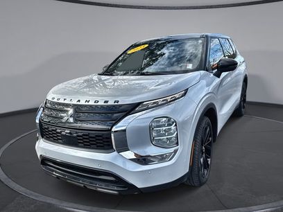 Used 2023 Mitsubishi Outlander SEL