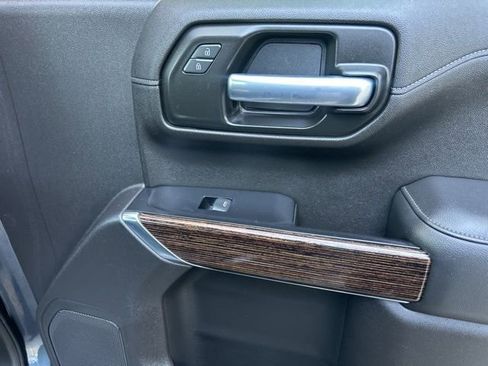 Used 2020 GMC Sierra 1500 SLE w/ SLE Value Package RWD image 26