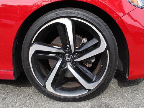 Used 2020 Honda Accord Sport image 9