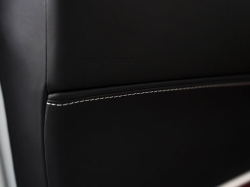 Used 2026 Ferrari Roma Spider RWD image 24