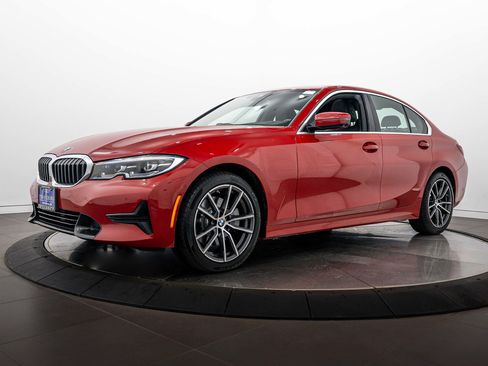 Used 2020 BMW 330i xDrive Sedan w/ Premium Package AWD/4WD image 7