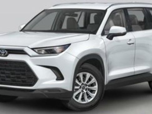 New 2026 Toyota Grand Highlander XLE FWD image 1