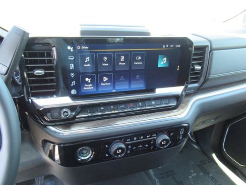 Certified 2024 Chevrolet Silverado 1500 LT AWD/4WD image 24
