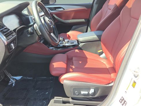 Certified 2023 BMW X4 xDrive30i w/ M Sport Package AWD/4WD image 9