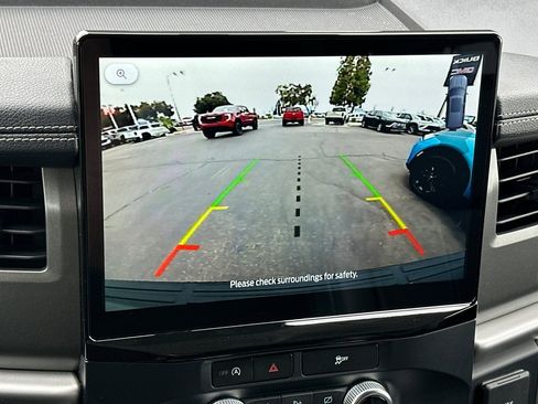 Used 2024 Ford Expedition Max XLT image 28