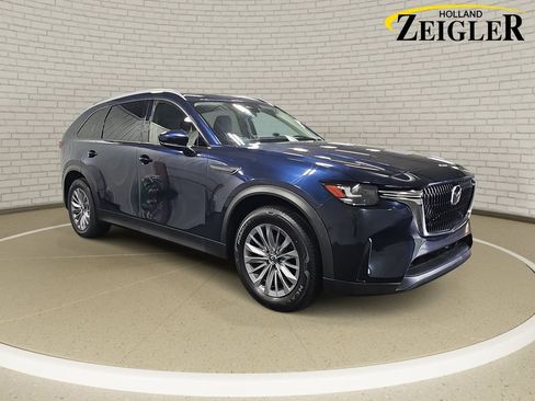 Used 2024 MAZDA CX-90 3.3 Turbo w/ Preferred Plus AWD/4WD image 3