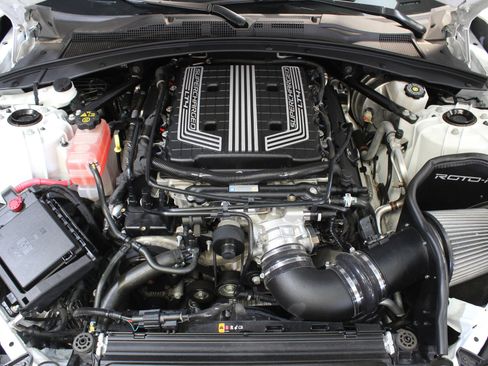 Used 2023 Chevrolet Camaro ZL1 image 28