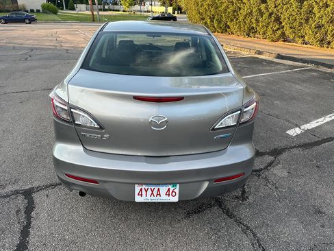 Used 2013 MAZDA MAZDA3 i Sport image 6