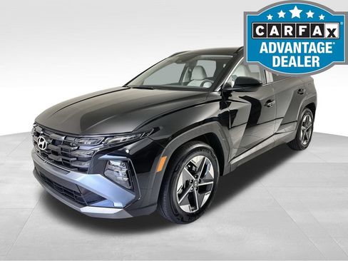 Certified 2025 Hyundai Tucson SEL FWD image 1