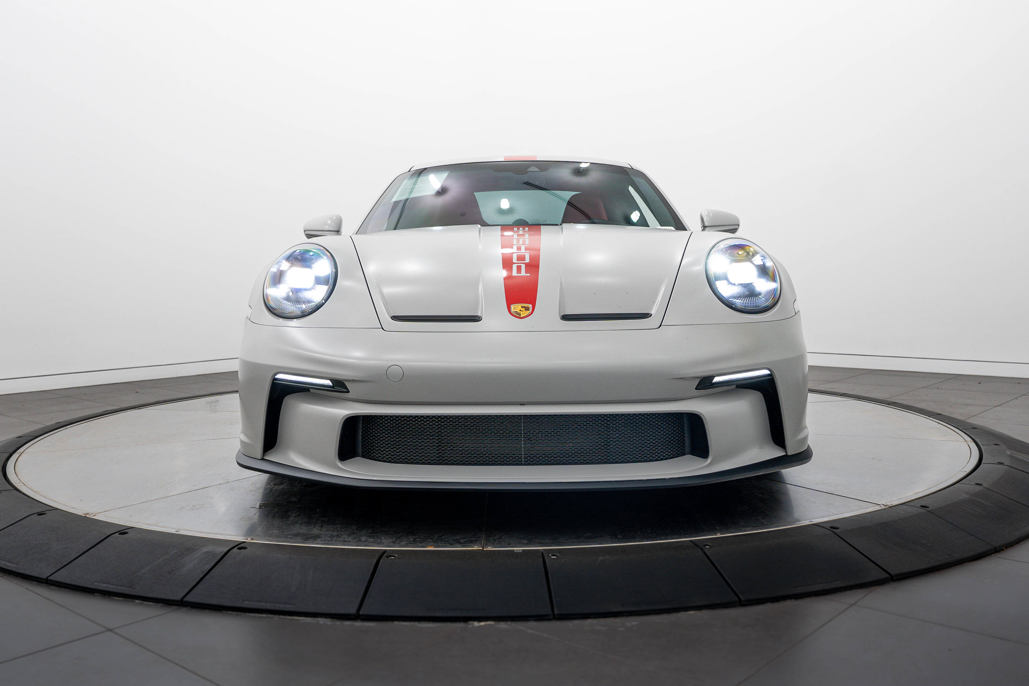 Used 2022 Porsche 911 GT3 RWD image 10