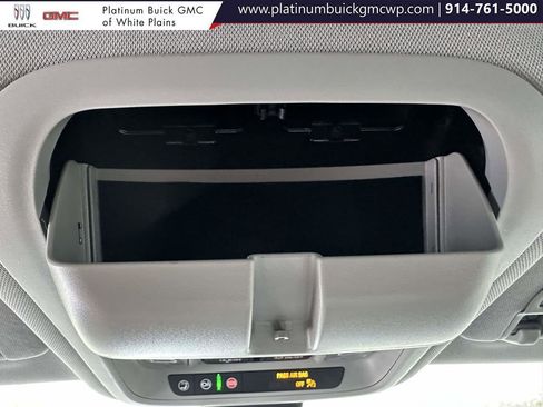 Used 2021 Chevrolet Equinox LT image 35