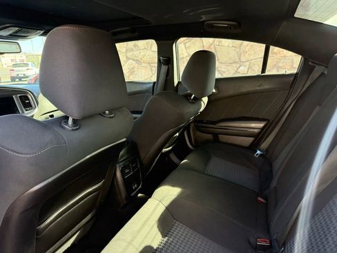 Used 2019 Dodge Charger R/T w/ Blacktop Package image 13