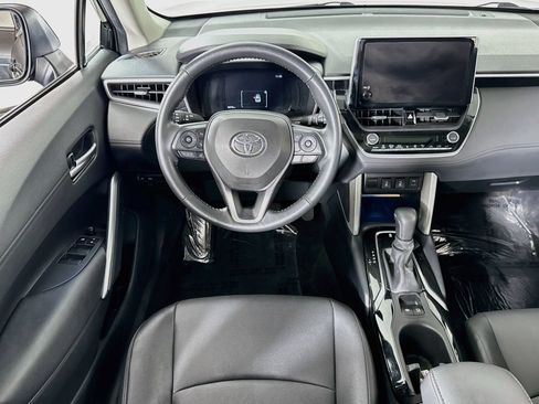 Certified 2023 Toyota Corolla Cross XLE w/ Convenience Package AWD/4WD image 19