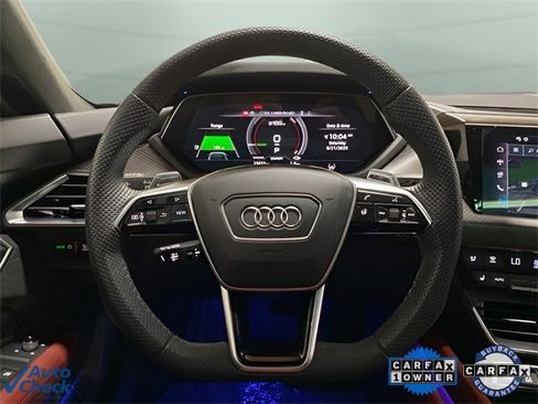 Used 2024 Audi e-tron GT Prestige w/ Prestige Package image 11