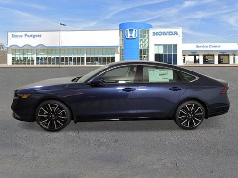 New 2026 Honda Accord Touring image 2