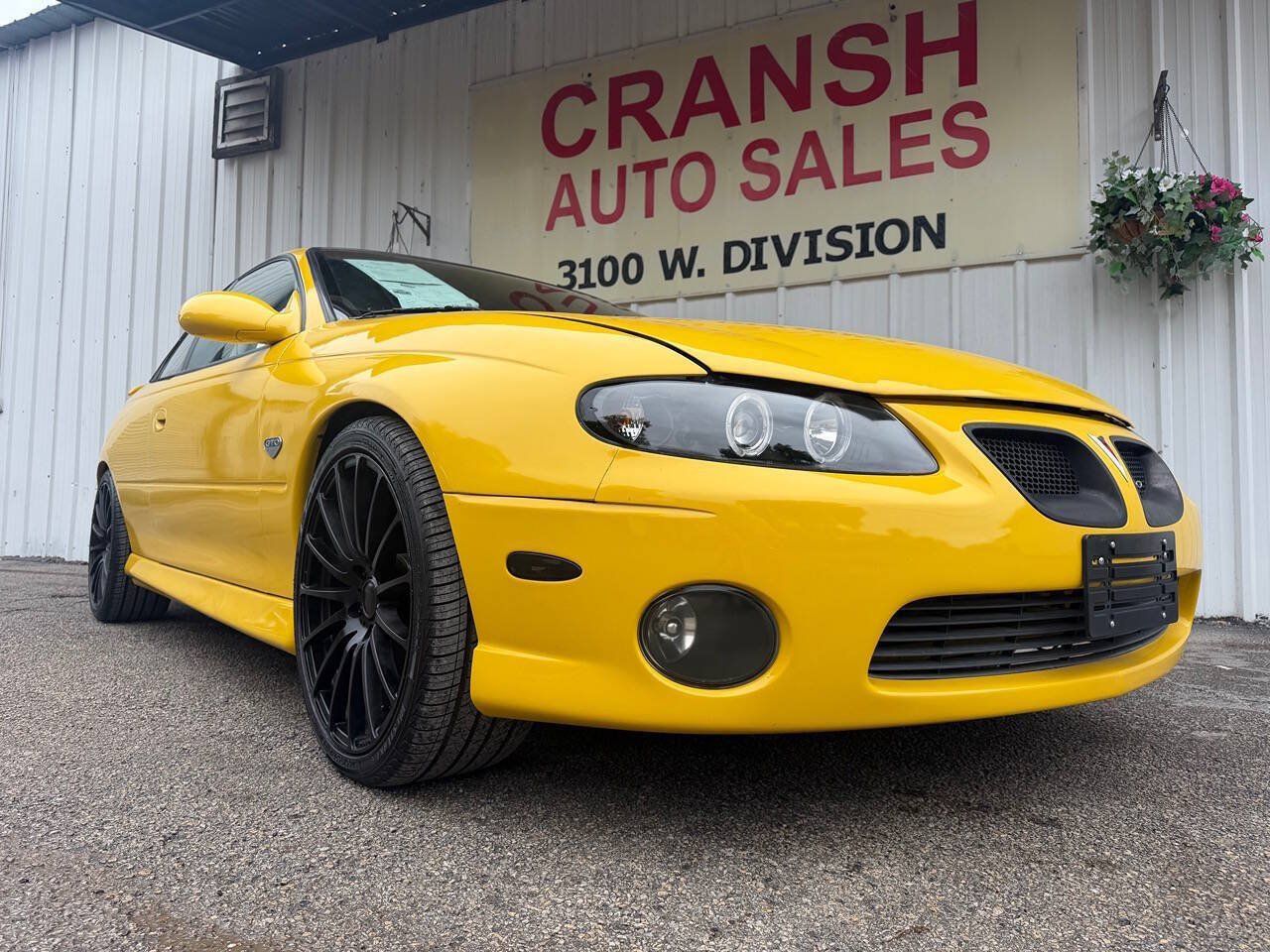 Used 2004 Pontiac GTO RWD image 2