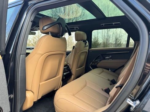 New 2026 Land Rover Range Rover Sport SE AWD/4WD image 13
