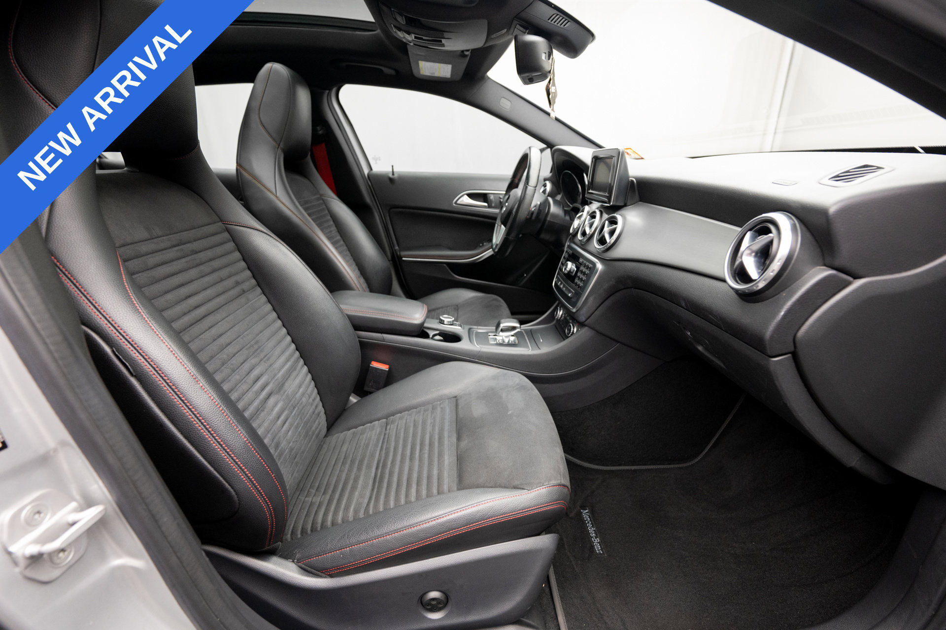 Used 2015 Mercedes-Benz GLA 45 AMG 4MATIC image 14