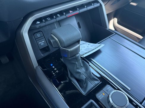 New 2026 Toyota Tundra Platinum image 25