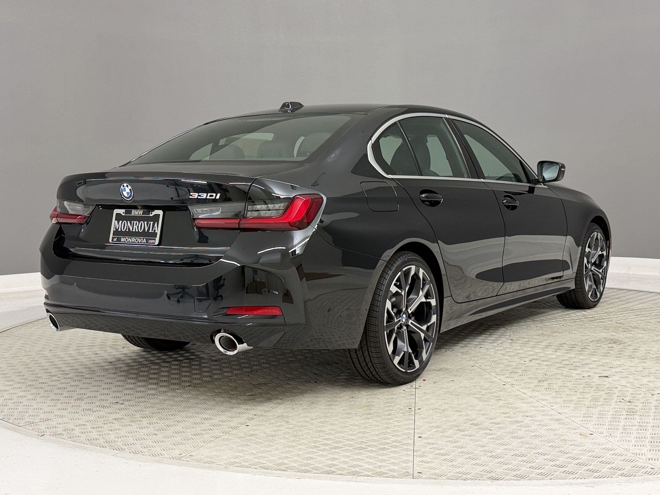 New 2026 BMW 330i Sedan w/ Convenience Package RWD image 9