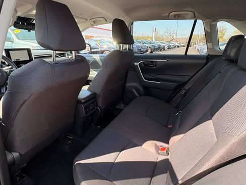Used 2025 Toyota RAV4 LE AWD/4WD image 13