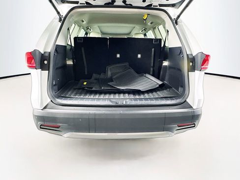 Used 2025 Toyota Grand Highlander AWD Hybrid image 31