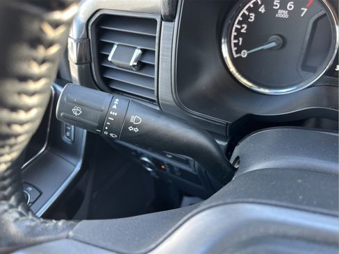 Used 2022 Ford F150 XLT w/ Equipment Group 302A High image 15