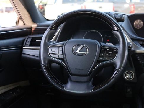Used 2019 Lexus ES 350 FWD image 25