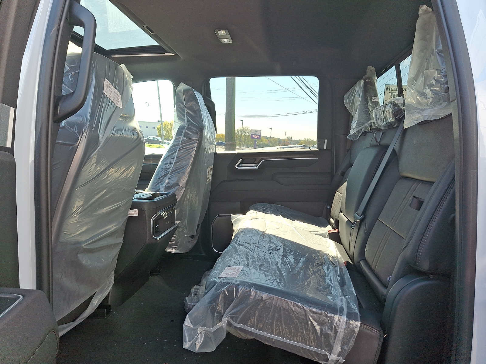 New 2026 Chevrolet Silverado 2500 High Country w/ Technology Package AWD/4WD image 5