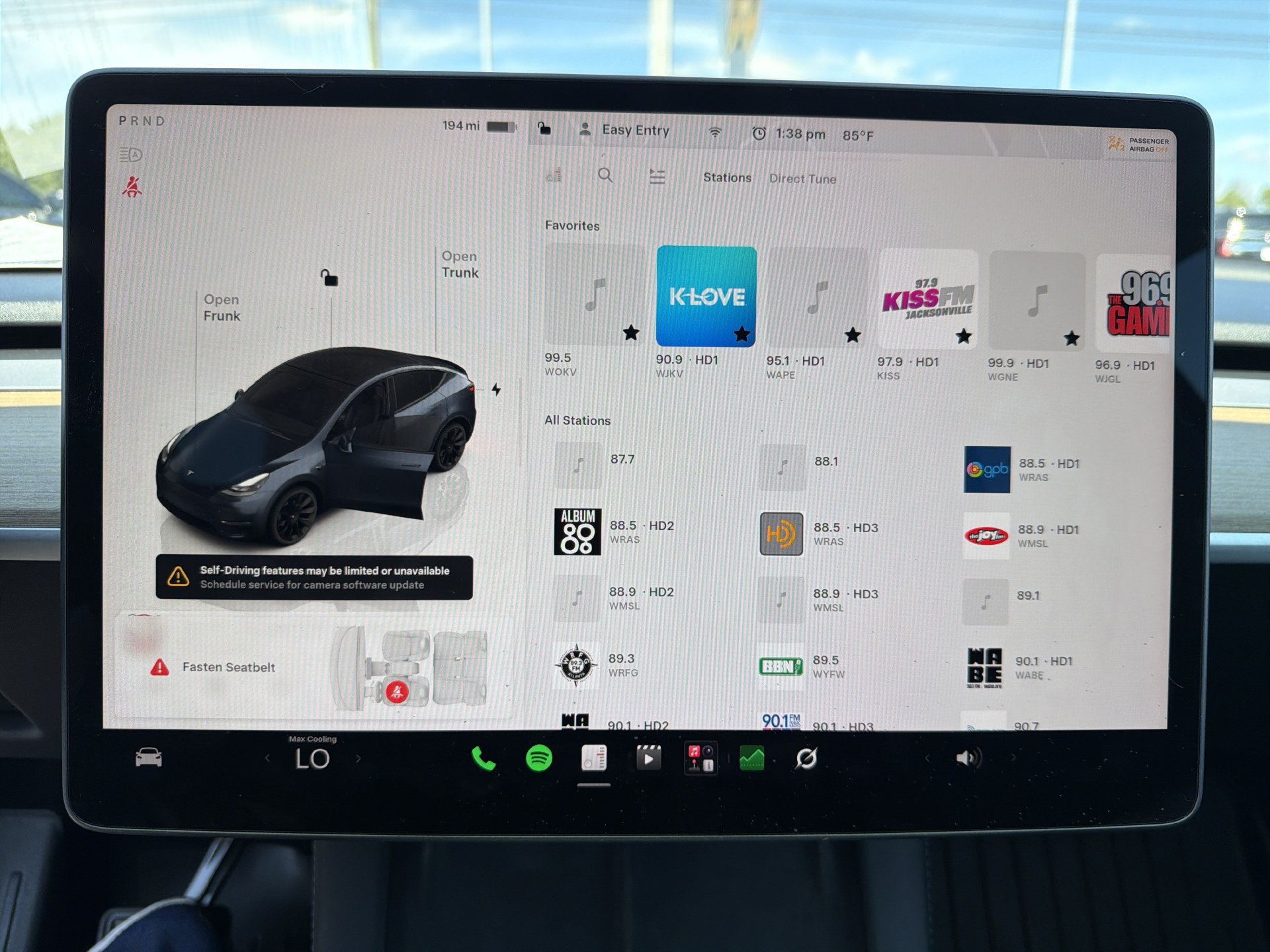 Used 2024 Tesla Model Y Long Range AWD/4WD image 7
