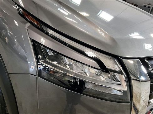 Certified 2023 Nissan Pathfinder SL image 28