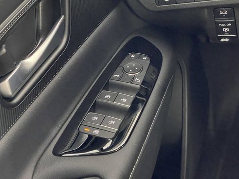 New 2025 Nissan Murano SV FWD image 22