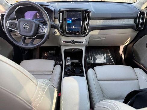 Used 2024 Volvo XC40 B5 Plus w/ Protection Package Premier image 12