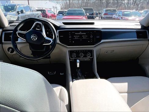 Used 2023 Volkswagen Atlas SEL R-Line image 21