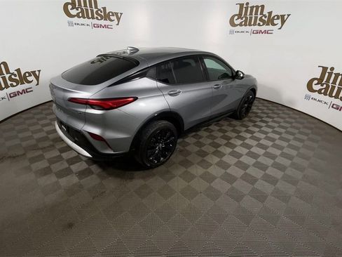 Used 2024 Buick Envista Sport Touring w/ Convenience I Package image 8