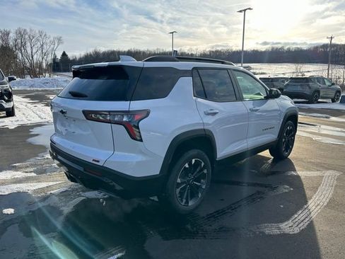 New 2026 Chevrolet Equinox RS w/ LPO, Floor Liner Package image 4