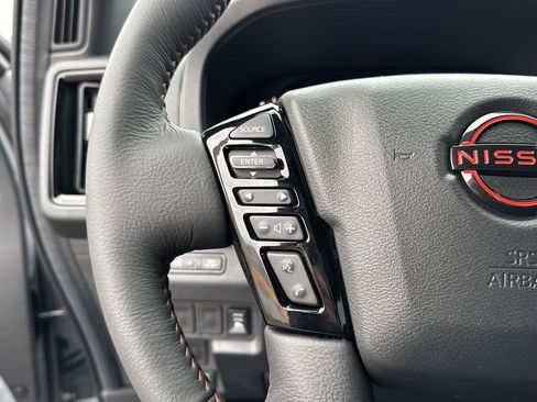 New 2026 Nissan Frontier PRO-4X w/ Pro-4x Convenience Package image 18