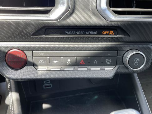 Used 2025 Ford Mustang GT Premium RWD image 26