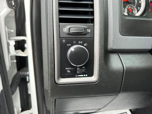 Used 2019 RAM 1500 Tradesman w/ Popular Equipment Group image 31