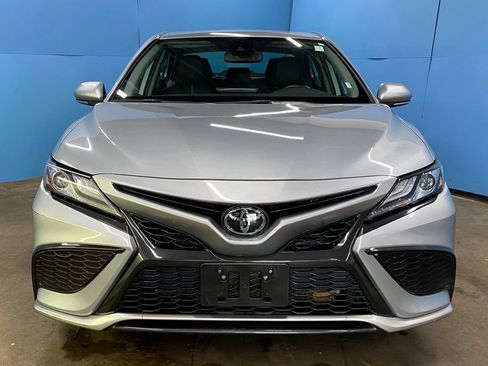Used 2023 Toyota Camry XSE image 4