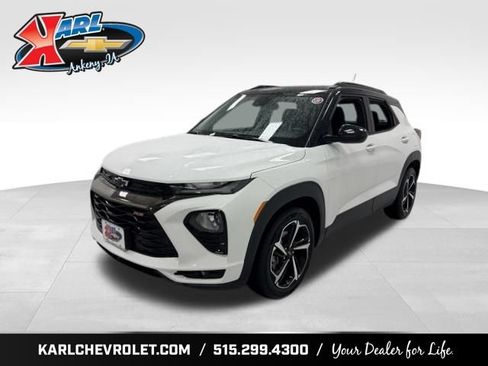 Certified 2023 Chevrolet TrailBlazer RS w/ Sun and Liftgate Package FWD image 1