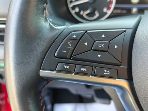 Used 2023 Nissan Sentra SR w/ SR Premium Package image 16