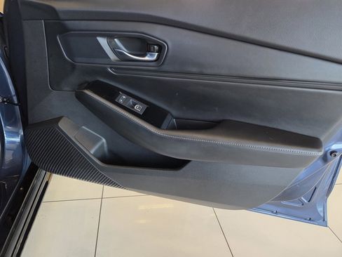 Used 2023 Honda Accord Touring image 19